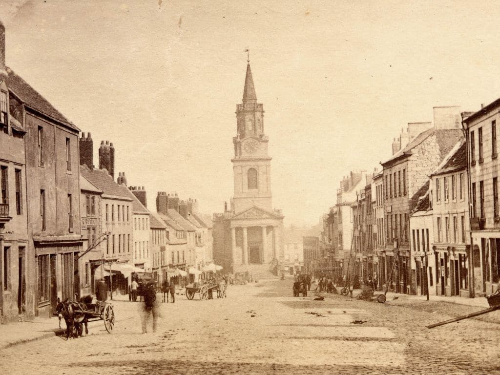 bro_0017_(berwick-marygate_looking_south)__large